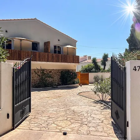 Du Charme Au Bord De L'eau Lejlighed